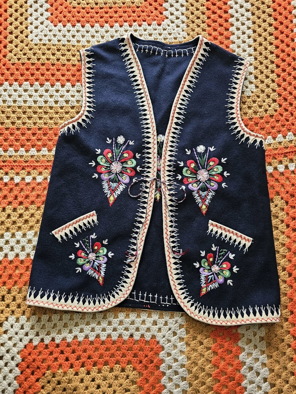 Vintage 1970s Polish Kamizelka Handmade Embroidered Wool Folk Vest Zakopane